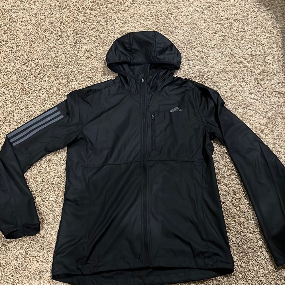 adidas medium black wind breaker